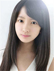 他趴在我两腿中间吸我电影,18av.mm.cg.com